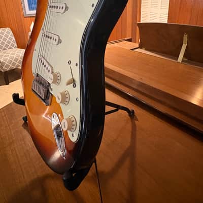 Fender 40th Anniversary American Standard Stratocaster with Rosewood Fretboard 1994 - Brown Sunburst image 4