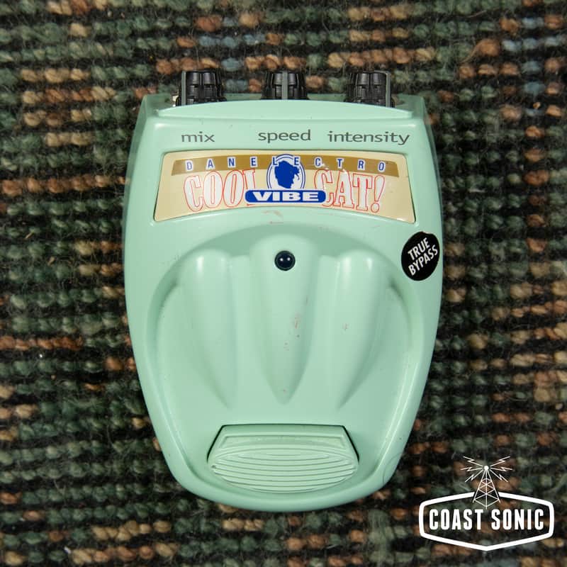 Danelectro Cool Cat Vibe | Reverb Canada