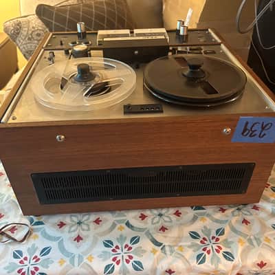 Teac a-4010S reel to reel deck - 1970's FOR PARTS image 4