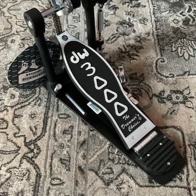 DW 3000 Series Bass Drum Pedal (DWCP3000) image 2
