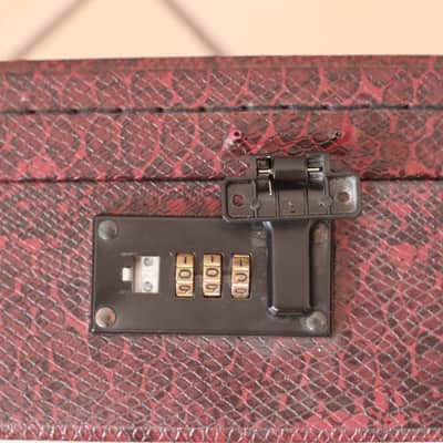 Gibson SG Voodoo Hardshell Case 2002-2004 image 8