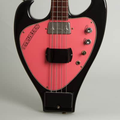 Wandre Etrurian II Solid Body Electric Bass Guitar (1965), molded plastic hard shell case. image 3