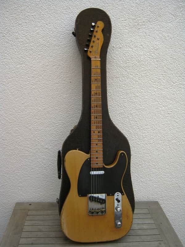 bulwin , fender alligator thermometer case 1950 brown image 1