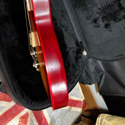 Gibson Les Paul Tribute Left-Handed 2022 Cherry Sunburst Electric Guitar w Case image 5