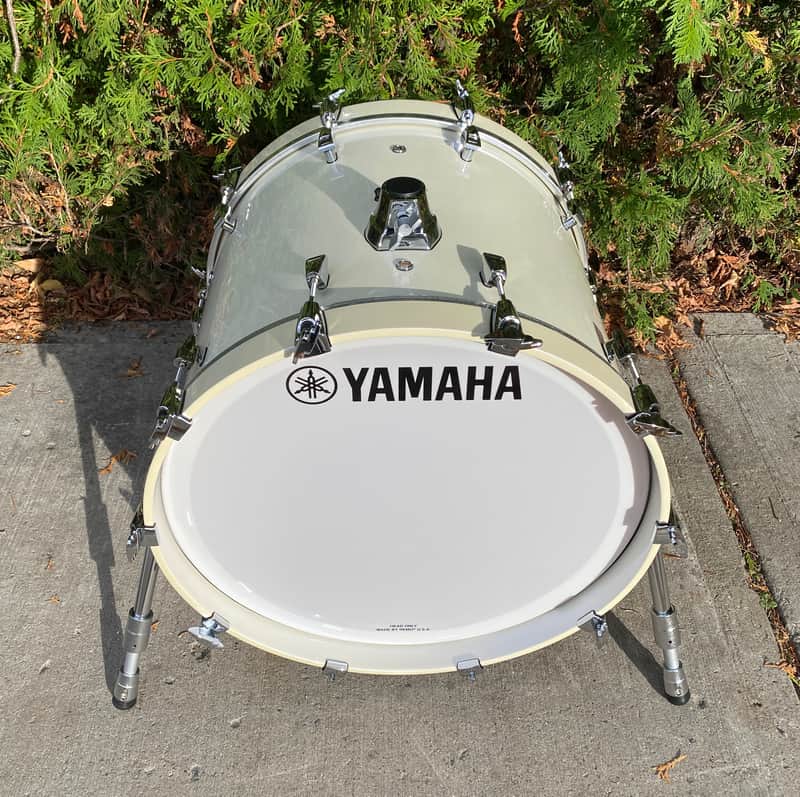 Yamaha 20x16 Absolute Hybrid Maple Bass Drum Polar White AHM image 1