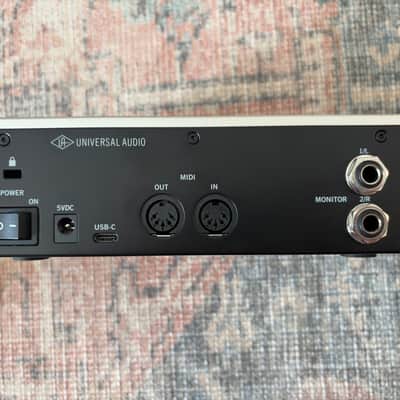Universal Audio Volt 276 USB-C Audio Interface 2021 - Present - Tan / Gray image 4
