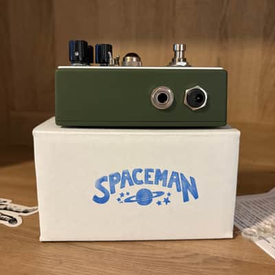 Spaceman Sputnik I Silicon Fuzz 2025 - Present - Olive Drab Cyrillic Limited Edition image 6
