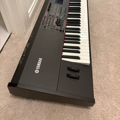 Yamaha S90 XS 88-key Master Keyboard 2009 - Present - Black image 2