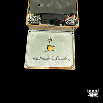 BJFE Honey Bee Deluxe Overdrive (4-Knob) -x19351 image 5
