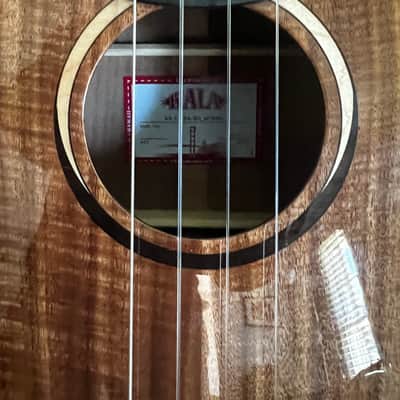 Kala Acacia Contour Baritone Ukulele - Gloss image 4