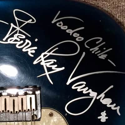Stevie Ray Vaughan Signed / Autographed Fender Stratocaster 1990 image 2