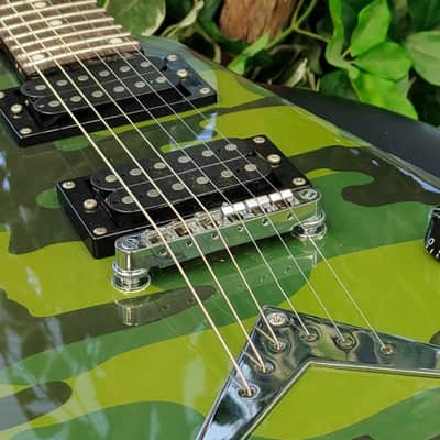 Washburn Dime V Dimebag Darrell Signature Electric Guitar - Camo image 17
