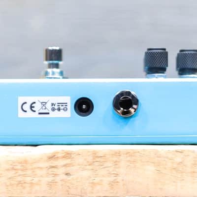 MXR M234 Analog Chorus Analog Bucketbrigade Circuitry Chorus Effect Pedal w/Box image 6
