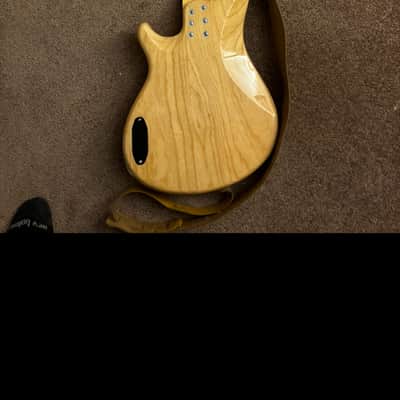 Schecter 2490 CV-4 Bass 2010s - Gloss Natural image 4