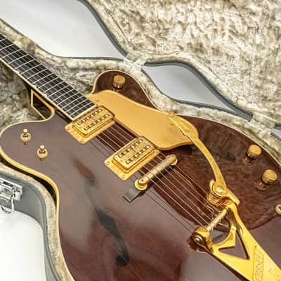 1993 Gretsch G6122-1962 Country Classic II Walnut Hollow Body Guitar with Case image 17