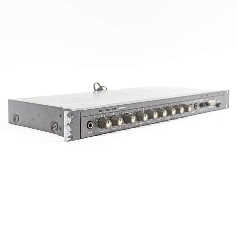 Maxon DM1000 Digital Delay Rackmount Processor – Vintage 1980s