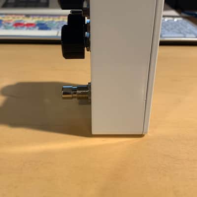 VFE Standout mid booster 2018 Gloss White image 3