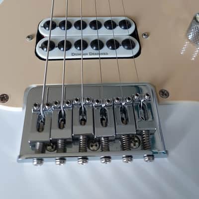 Squier Tom DeLonge Stratocaster 2001 - 2003 - White image 4