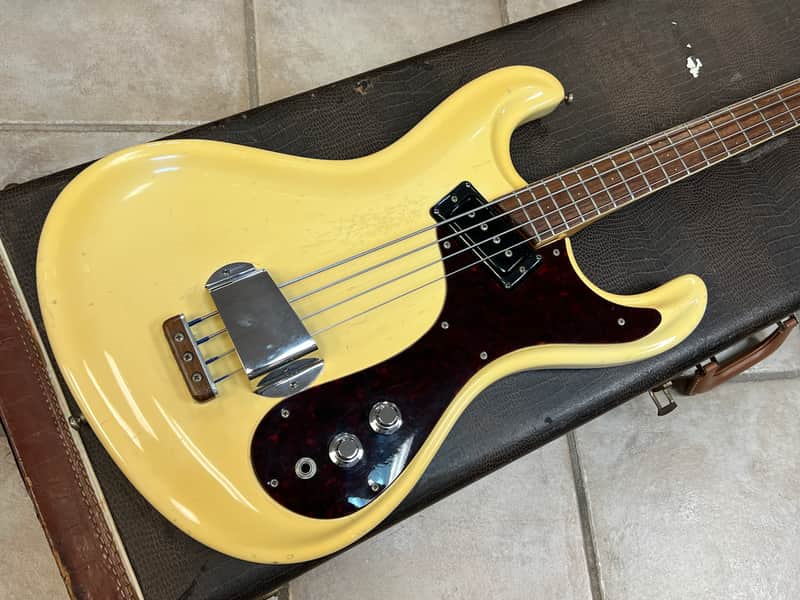 Vintage 1965 Mosrite Ventures Model Bass Guitar White with case