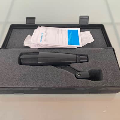 Sennheiser MD 421 II Cardioid Dynamic Microphone 2002 - Present - Black