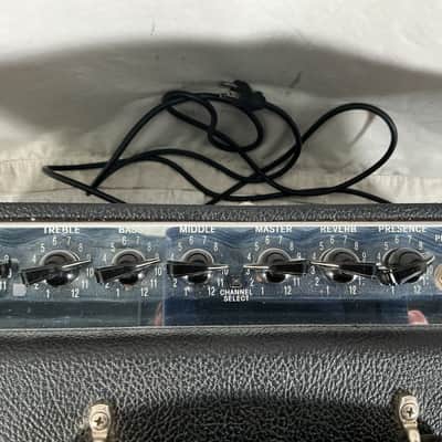 Fender Hot Rod Deluxe 3-Channel 40-Watt 1x12" Guitar Combo 2000s - Black image 8