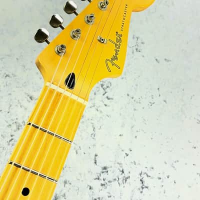 Fender Mexico Jimmie Vaughan Tex-Mex Stratocaster (2011'USED) - 2 Color Sunburst - image 3
