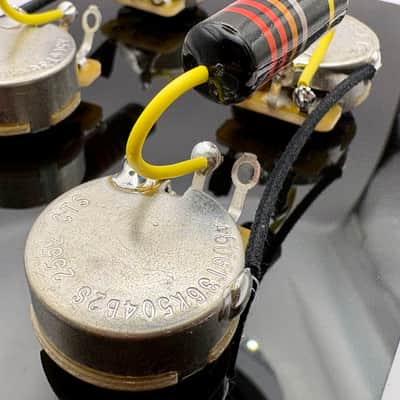 1960's Gibson Les Paul with 50s style wiring harness with new Bumblebee 0.022uF paper in oil capacitors and split short shaft pots image 5