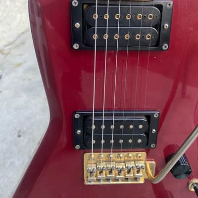 Aria II Delux Custom Explorer 1980s - Burgundy image 4