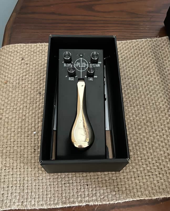Gamechanger Audio Plus Sustain Pedal - Black image 1