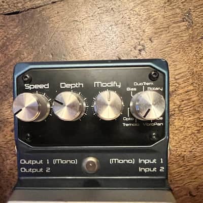 Hardwire TR-7 Tremolo/Rotary image 2