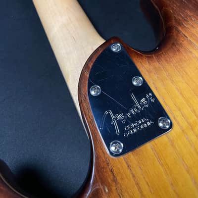 Fender American Deluxe Dimension Bass IV HH - Violin Burst (2015) image 7