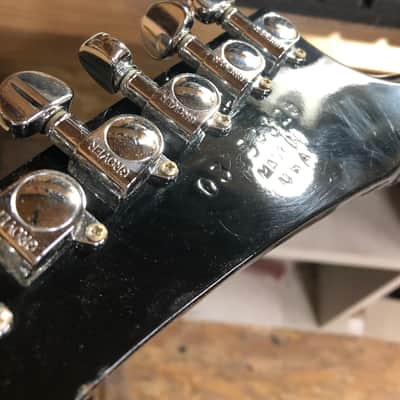 Gibson Explorer pro 2000-2004 - Translucent black image 12