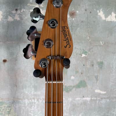 Sadowsky MetroExpress 21-Fret Vintage M Bass Roasted Maple Fingerboard 4-String - Solid Ocean Blue Metallic High Polish image 6