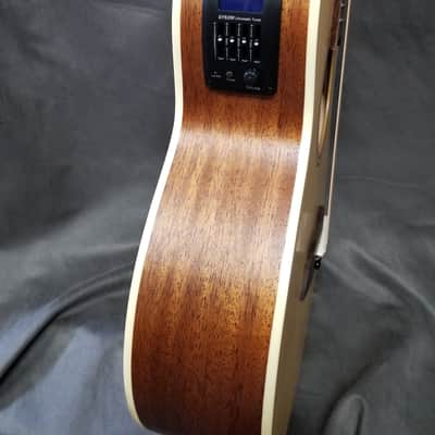 Alvarez LJ2E Artist Series Little Jumbo with Electronics Natural image 5