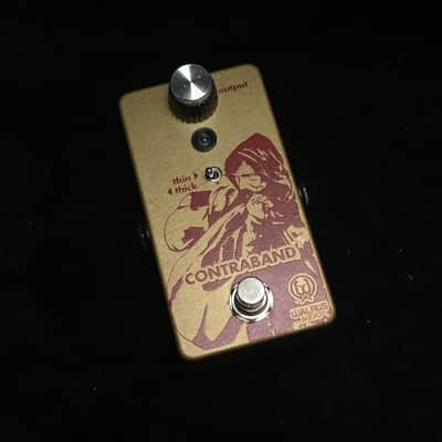 Walrus Audio Contraband Fuzz 2016 - 2017 - Gold Sparkle / Red image 1