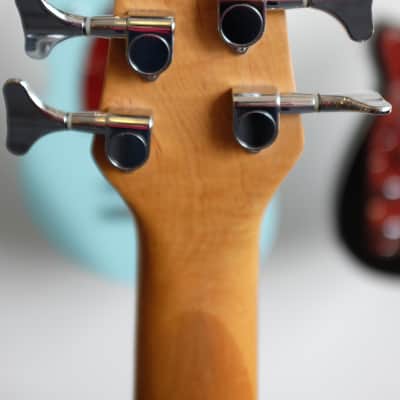 Shine 6 String Bass Sunburst (Second Hand) image 7