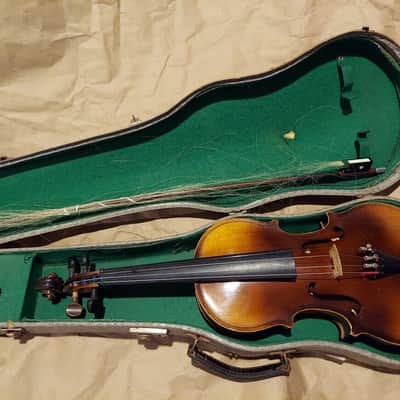 Lignatone Cremonensis sized 3/4 violin with case. Czechoslovakia. Very Good Cond image 1