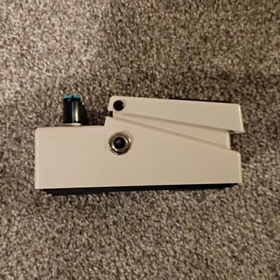 Boss DD-3 Digital Delay 2001 - Present - White image 3