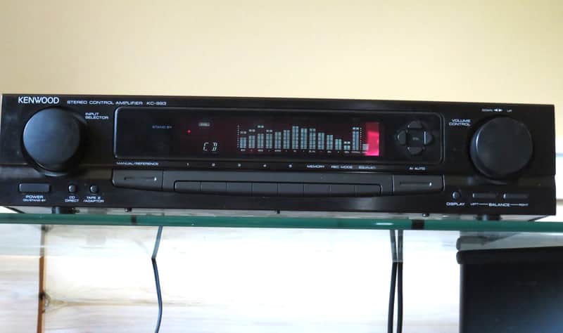 KENWOOD KC-993 STEREO PRE-AMPLIFIER/PHONO/EQUALIZER. TESTED & WORKS GREAT