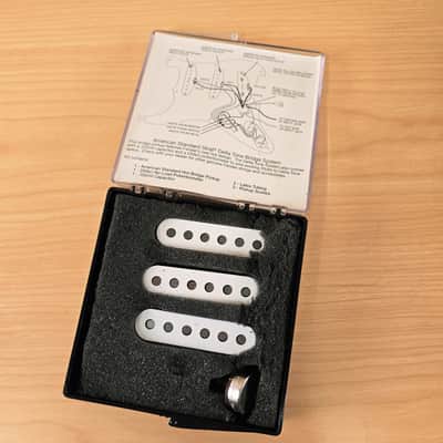 1997 Fender American Standard Stratocaster Delta Tone Pickup Set USA image 3