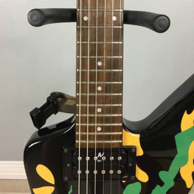 Washburn 333 Trendkill Dimebag Darrell Signature 1990's Camo Alien Skull image 4