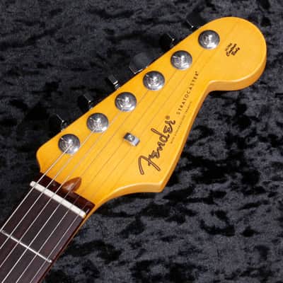 FENDER American Ultra Luxe Vintage 60s Stratocaster HSS Fiesta Red [US25007572] (06/15) image 9