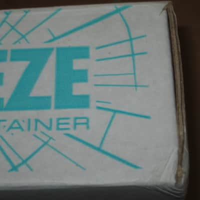 lightly handled Electro Harmonix EMPTY CARDBOARD BOX, print-out copy Owner's Manual, & bubble wrap ONLY for FREEZE Sound Retainer (NO pedal, NO power supply, NO warranty / registration paperwork) 2010s (specifically from 2014) image 16