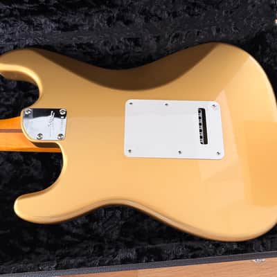 Fender Lincoln Brewster Stratocaster 2022 - Aztec Gold image 10
