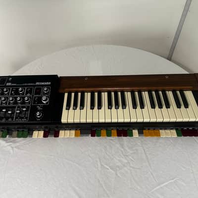 Roland SH-1000 37-Key Synthesizer 1973 - 1978 - Black/Wood