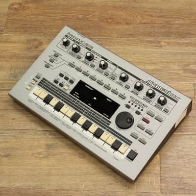 Roland Mc 303 (04/24)