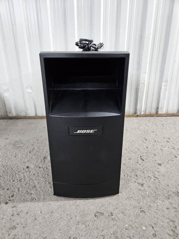 *Brand New* Bose Acoustimass 10 Series IV Subwoofer image 1