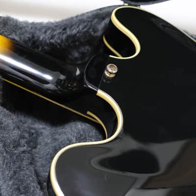 Gibson USA Custom Shop 2005 ES-355 Gold Hardware Ebony Finger Board Hard case image 10