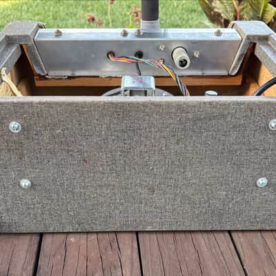 Silvertone Model 1432 10-Watt 1x12 Guitar Combo 1960s - Gray with White Grille image 8