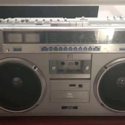 JVC RC-M70JW Vintage Boombox image 3